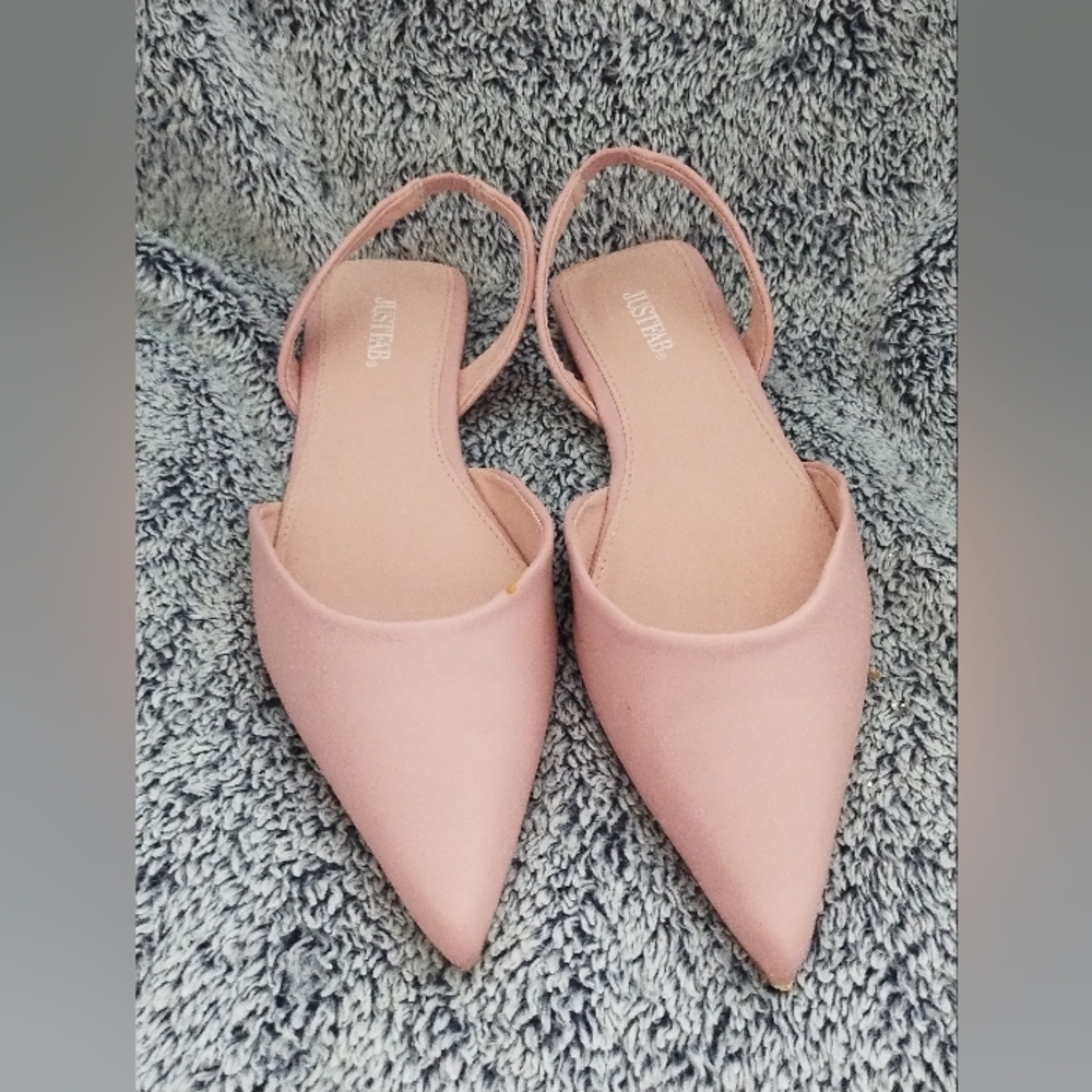 JustFab Size 9 pink